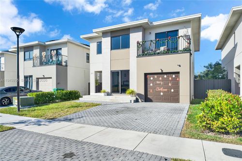 287 Nw 13th Pl, Florida City, FL, 33034 | Card Image