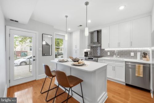 1433 W St Nw, WASHINGTON, DC, 20009-5803 | Card Image