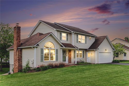 11 Stream View Cir, Perinton, NY, 14450 | Card Image