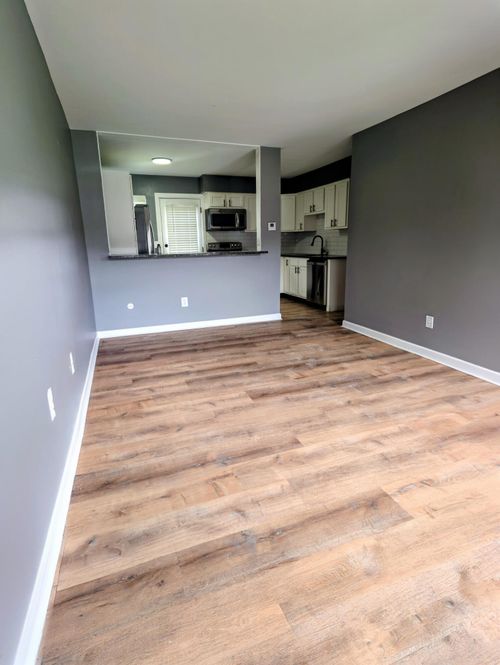 c-5726 Beechcroft Rd, Columbus, OH, 43229-3871 | Card Image