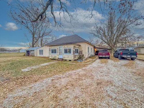 208 N Mulberry St, Dexter, KS, 67038-3819 | Card Image