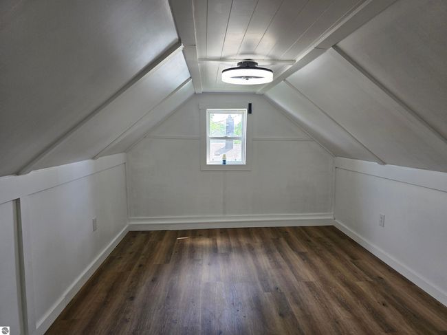 7864 Maple St, House other with 3 bedrooms, 1 bathrooms and null parking in Vanderbilt MI | Image 23