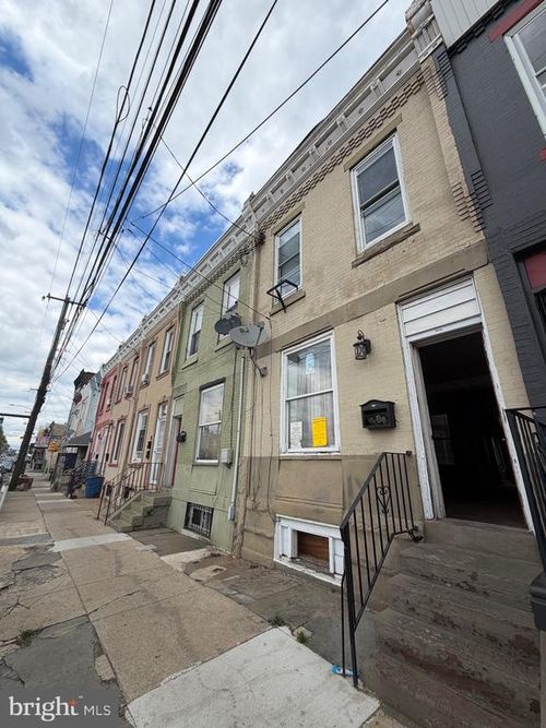 2849 N 2nd St, PHILADELPHIA, PA, 19133-3516 | Card Image