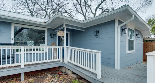 105 N 6th St, Midlothian, TX, 76065-2961 | Card Image