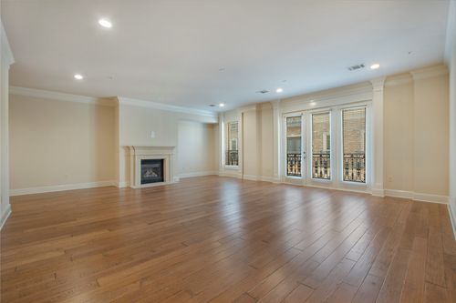 2a-6505 Bandera Ave, Dallas, TX, 75225-3984 | Card Image