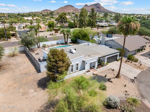842 E Village Circle Dr N, Phoenix, AZ, 85022-4809 | Card Image