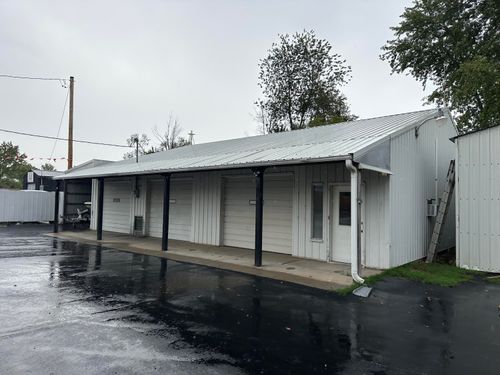 b-6000 N 23rd St, Ozark, MO, 65721-5834 | Card Image