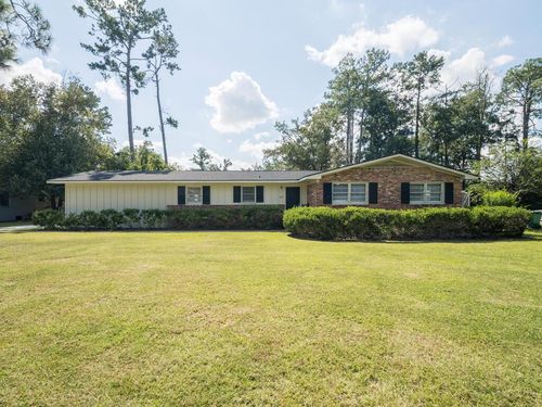1107 W Park Ave, Valdosta, GA, 31602-2718 | Card Image