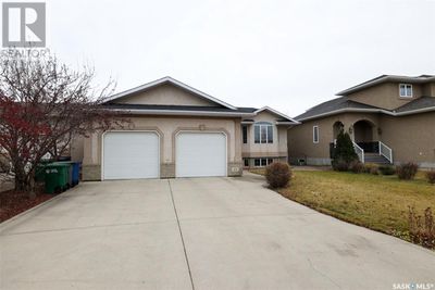 49 Qu'appelle Cres, House other with 4 bedrooms, 3 bathrooms and null parking in Balgonie SK | Image 1