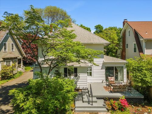 34 Filbert St, Hamden, CT, 06517-1312 | Card Image