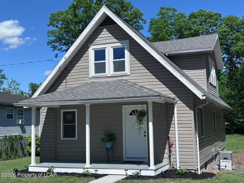 150 Laurel Rd, Mountain Top, PA, 18707-9176 | Card Image