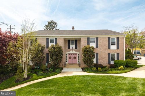 8-324 Marshall St, KENNETT SQUARE, PA, 19348-3364 | Card Image