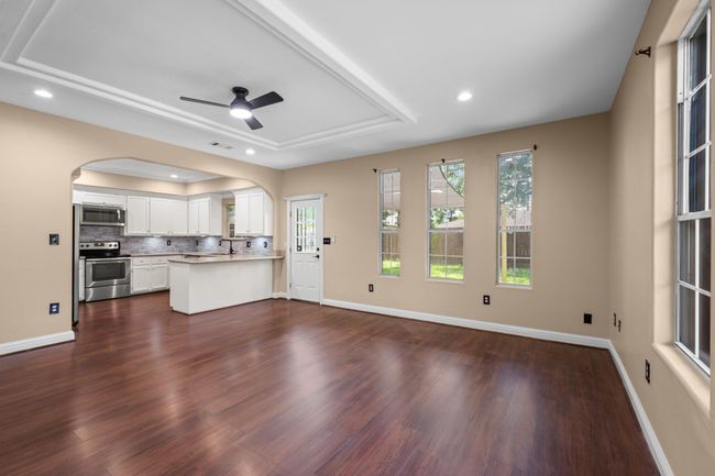 2713 Druid St, House other with 3 bedrooms, 3 bathrooms and 2 parking in Houston TX | Image 11