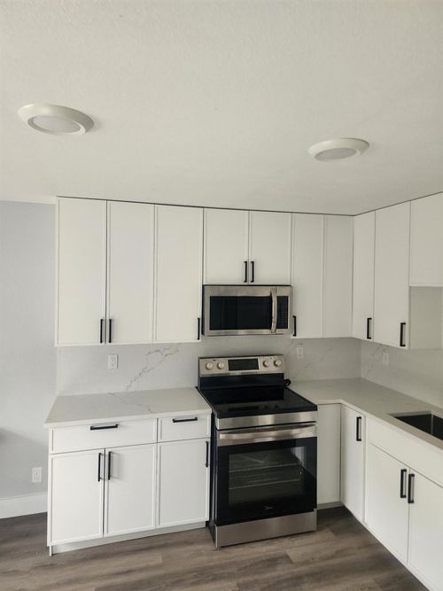 229-229 San Remo Blvd, North Lauderdale, FL, 33068-3924 | Card Image