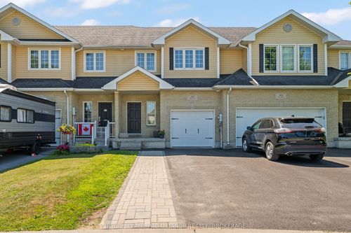908 Swanfield St, Kingston, ON, K7M0A5 | Card Image