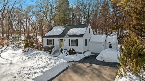 20 Lee Rd, Wayland, MA, 01778-2318 | Card Image