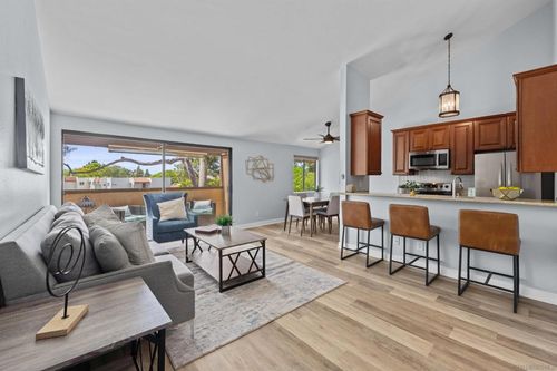 238-6210 Agee St, San Diego, CA, 92122-3519 | Card Image