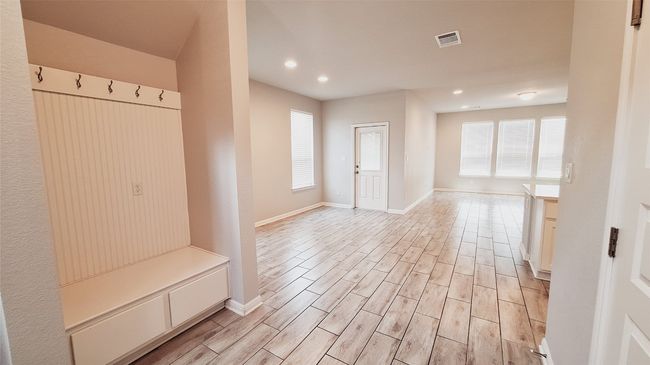124 Peruvian Ln, House other with 4 bedrooms, 3 bathrooms and 4 parking in Georgetown TX | Image 6