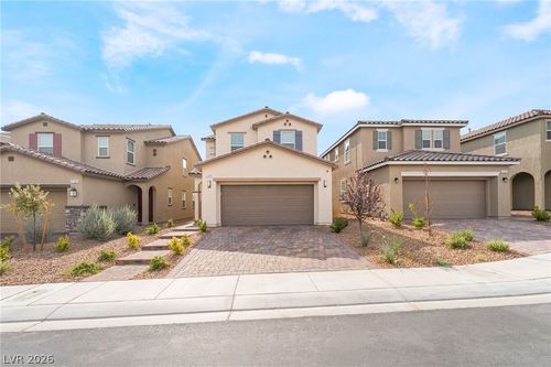 2730 Tricase St, Henderson, NV, 89044-2058 | Card Image