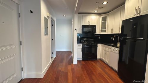 5362 61st St, Maspeth, NY, 11378-1243 | Card Image