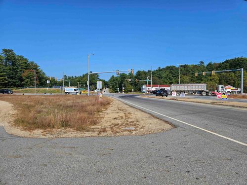 39 Route 129, Loudon, NH, 03307-0814 | Card Image