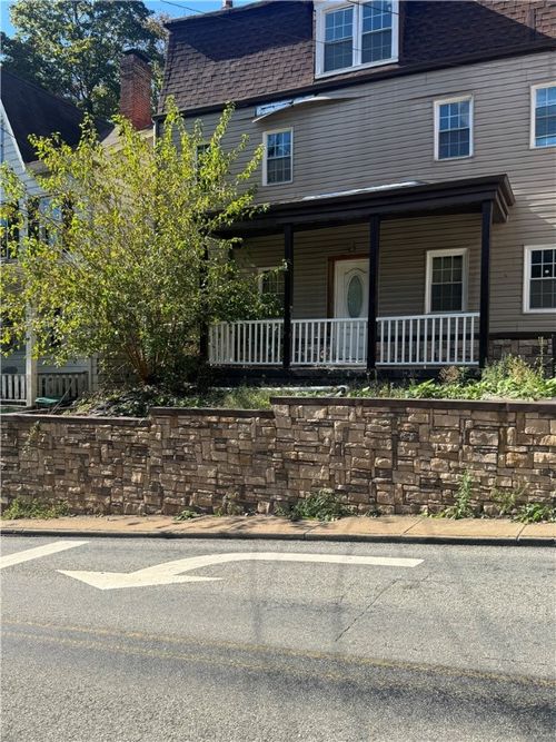 45 Kittanning St, Etna, PA, 15223-1852 | Card Image