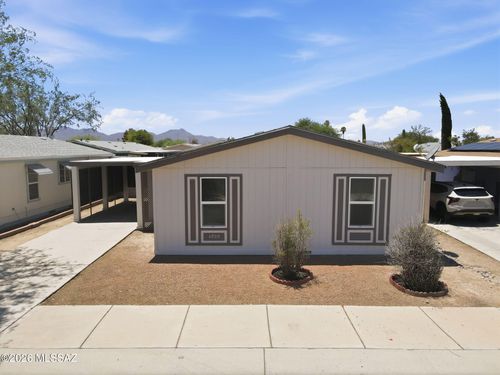 4909 N River Vista Dr, Tucson, AZ, 85705-4862 | Card Image