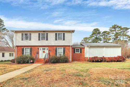 2468 Shaw Ave, Gastonia, NC, 28054-8494 | Card Image