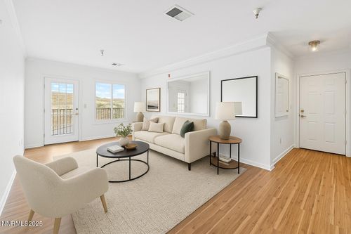 522-200 Talus Way, Reno, NV, 89503-1292 | Card Image
