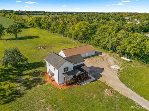 8775 E Pine Bluff Rd, Coal City, IL, 60416-9712 | Card Image