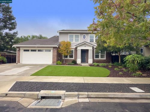 1653 Lillian St, Brentwood, CA, 94513-5258 | Card Image