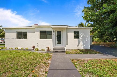 801 Nw 105th Street, Miami, FL, 33150 | Card Image