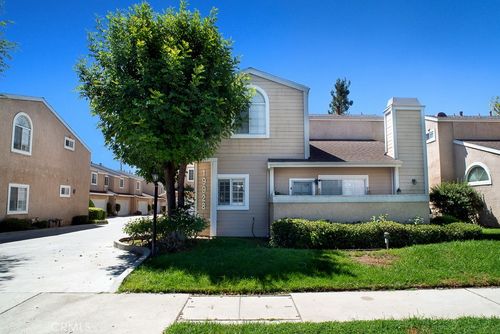 2-19928 Chase St, Winnetka, CA, 91306-1410 | Card Image