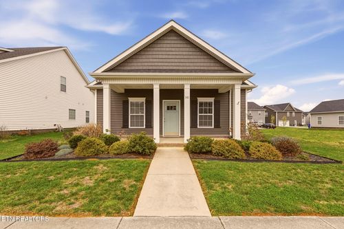 141 Hardinberry St, Oak Ridge, TN, 37830-3024 | Card Image