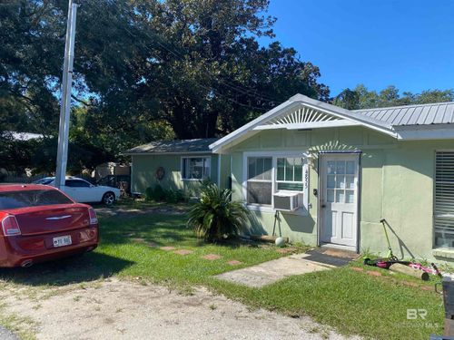 4855 Bay Cir, Orange Beach, AL, 36561-3924 | Card Image