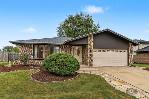 17325 Locust Avenue, Tinley Park, IL, 60487 | Card Image