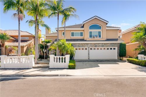 9332 Power Dr, Huntington Beach, CA, 92646-7234 | Card Image