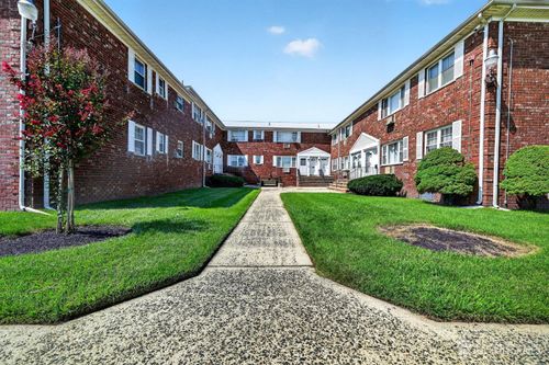 b-46 Gramercy Gdns, Middlesex, NJ, 08846-1687 | Card Image
