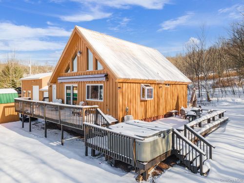 250 Doc Stark Ln, Stamford, NY, 12167-1856 | Card Image