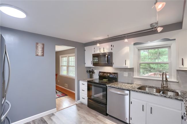 Updated Kitchen | Image 14