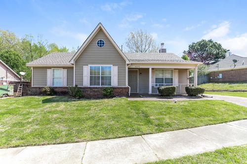 4072 Angelace Dr N, Memphis, TN, 38135-0237 | Card Image