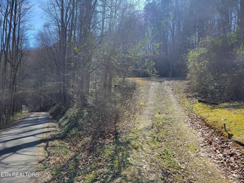 4300 Shults Rd, COSBY, TN, 37722-2527 | Card Image