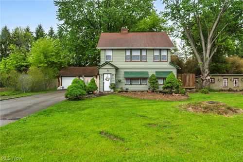 33852 Center Ridge Road, North Ridgeville, OH, 44039 | Card Image