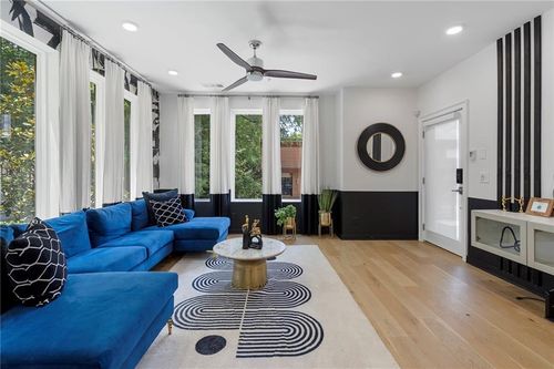 207-371 Pratt Dr Se, Atlanta, GA, 30315-2139 | Card Image