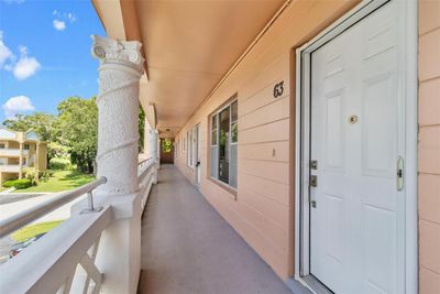 63 - 2457 Ecuadorian Way, Condo with 1 bedrooms, 1 bathrooms and null parking in Clearwater FL | Image 3