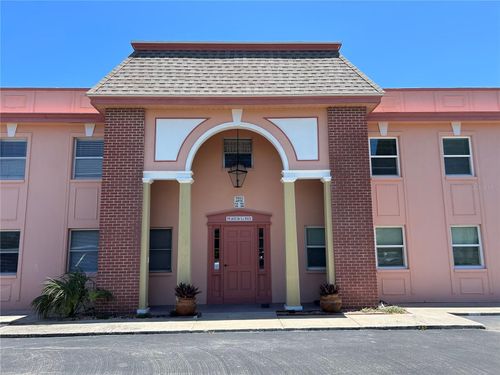 1a-7011 Place De La Paix, ST PETERSBURG, FL, 33707 | Card Image