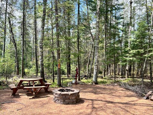 2731 Range Line Rd, Rhinelander, WI, 54501-9222 | Card Image