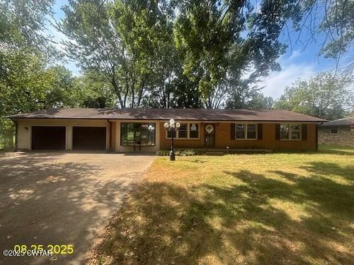 3305 Cottonwood Dr, Union City, TN, 38261-1513 | Card Image