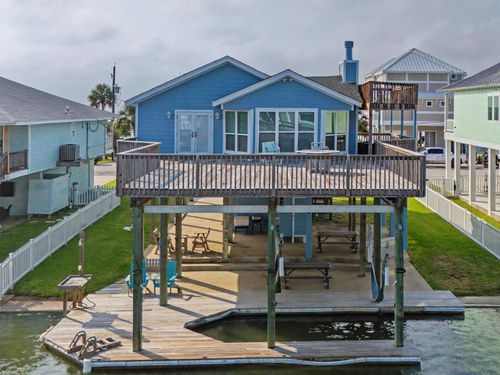 22101 Guadalupe Dr, Galveston, TX, 77554 | Card Image