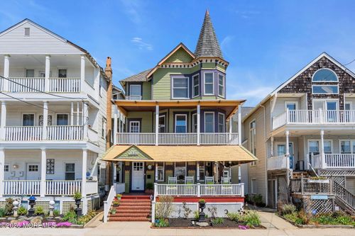 31 Broadway, Ocean Grove, NJ, 07756-1338 | Card Image